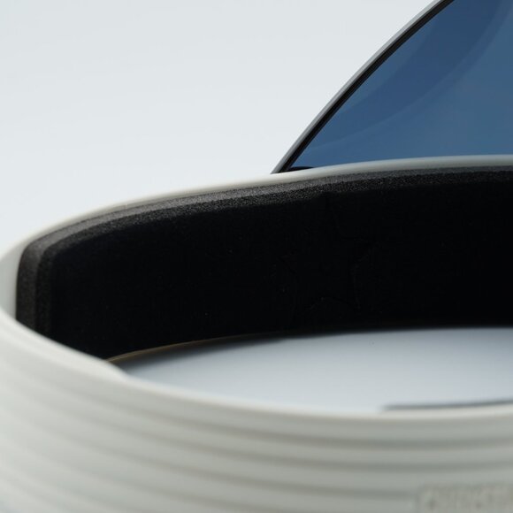 Dior DIORPACIFIC V1U 96B0 Sunglasses White Geometric Frame, Blue Lenses - Picture 10 of 12